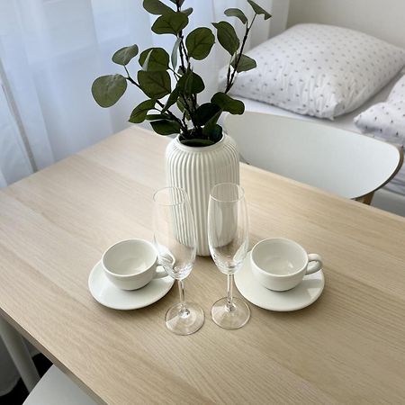 Apartmany Bryksova Praag Buitenkant foto